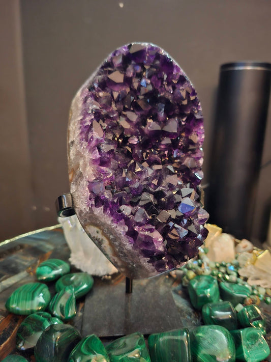 Månedens Utvalgte / Top Grade Deep Purple Uruguay Amethyst Specimen - MWS2336, 20x13cm - 1.4kg