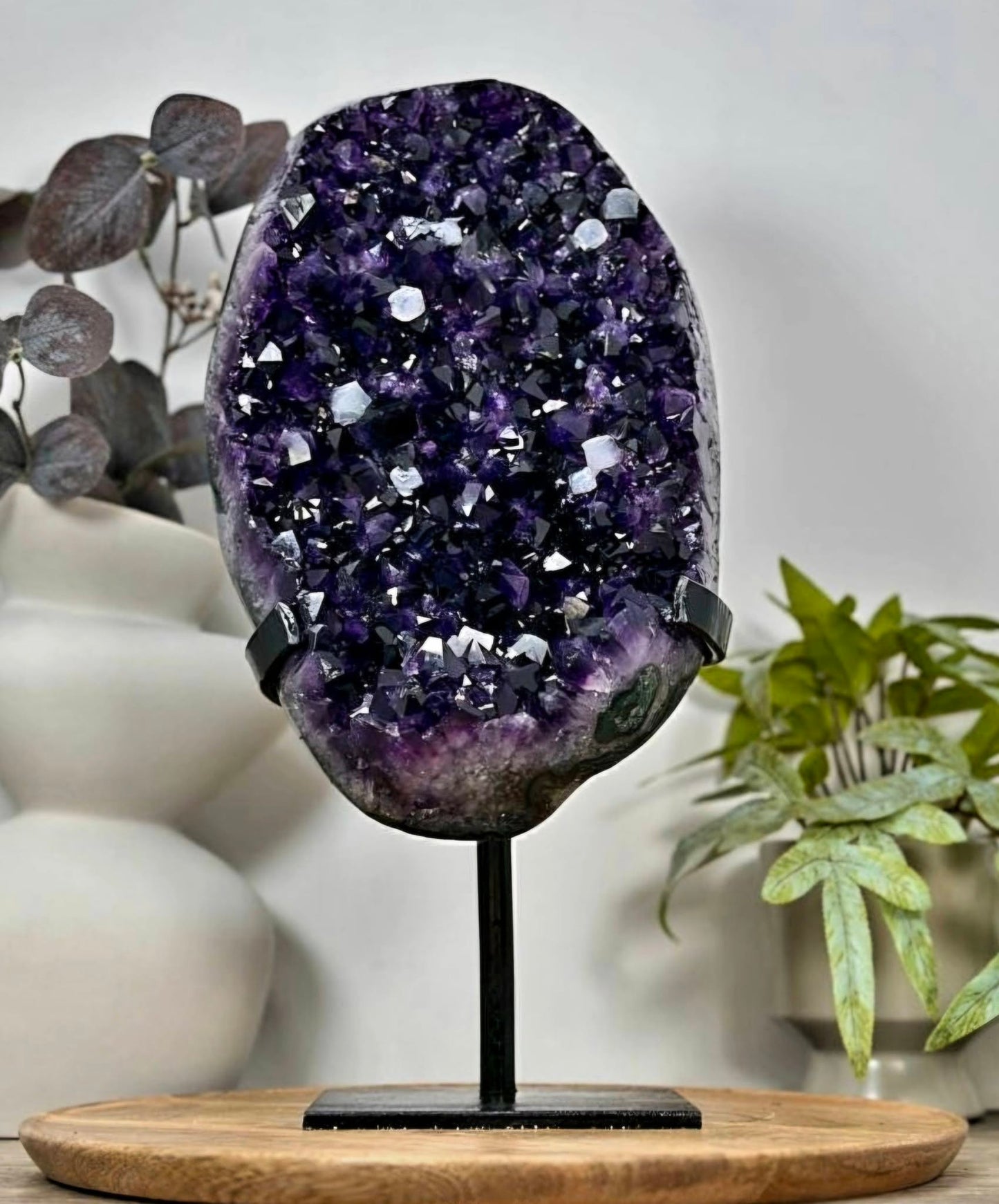 Huge Natural Amethyst Geode with Deep Purple Large Crystals - MWS3080, 5.5kg - 35x17x13cm