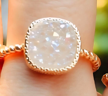 Ny Vintage Designring Druzy White Stone, 10x10mm - 18k Gold Electroplated