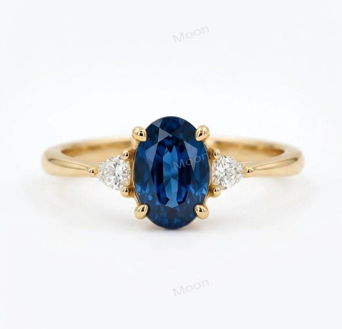 Ny & Trendy 14K Goldplated ( 925s Silver ) Art Deco Vintage Ring - med oval 8x10mm Blue Sapphire sten og Zirkoner