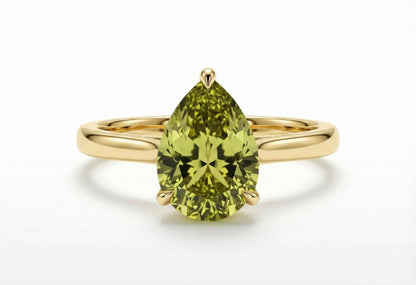 Vakker og Mareshia "Solitaire" enstens 9x7mm Peridot Ring, Gold Vermeil ( 925s Silver )