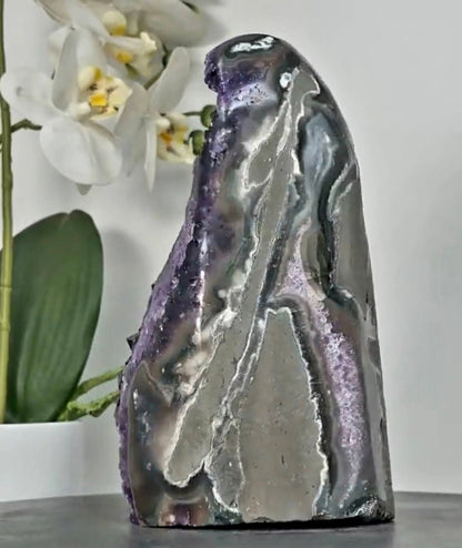 Amethyst Cathedral for Home Decor, Self Standing Amethyst, 8,3 in Tall Amethyst Stone | CBP1234, 21x12x15cm