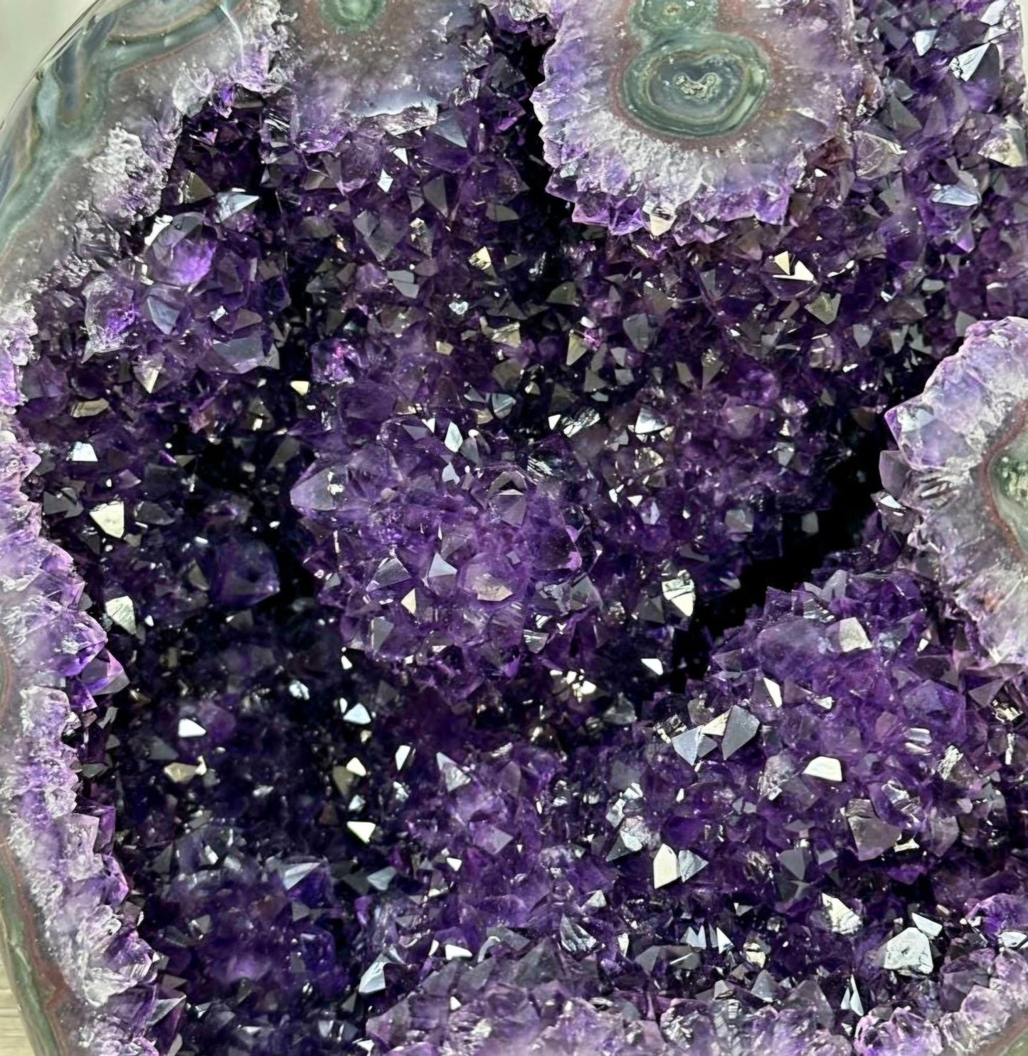 Large Uruguay Amethyst Geode with Beautiful Stalactite Formations, Self Standing Uruguay Amethyst, 20x16.3cm&nbsp; Amethyst Stone | CBP1223, 20x16x13cm