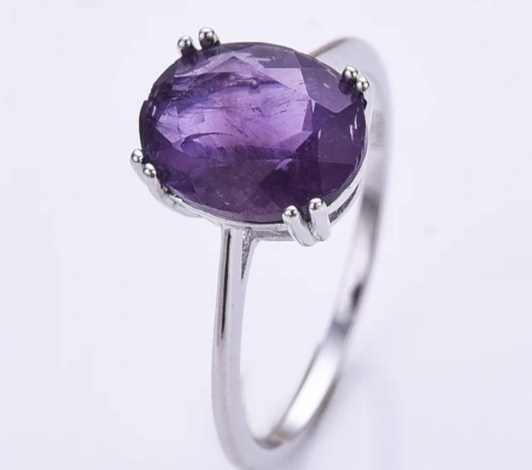 New Micci Design "Solitaire" enstens 9x7mm Ametyst Ring, 925s Silver