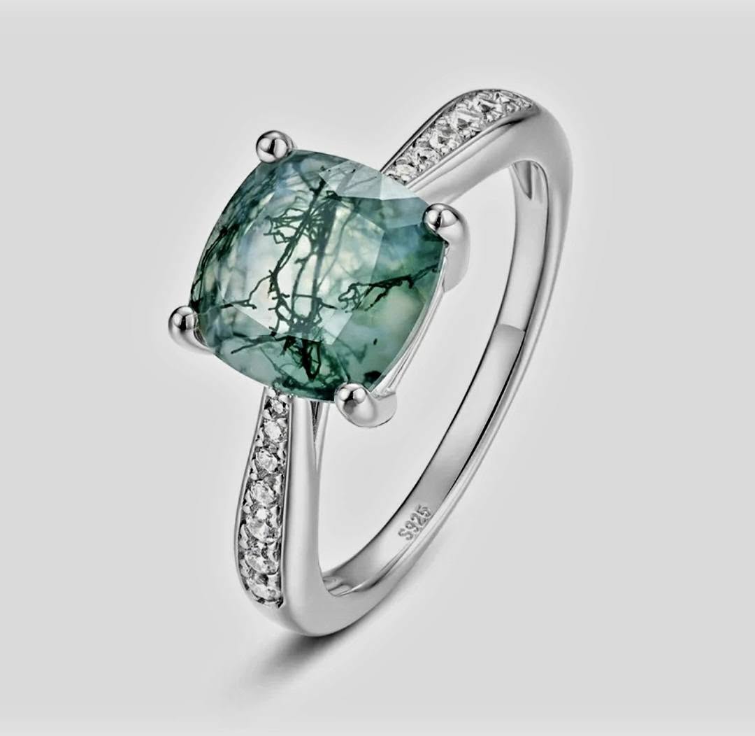 Retro / Vintage 8x8mm natural MOSS AGATE CZ Solitaire Ring, 925s Silver, size ( 49, 52, 54 )