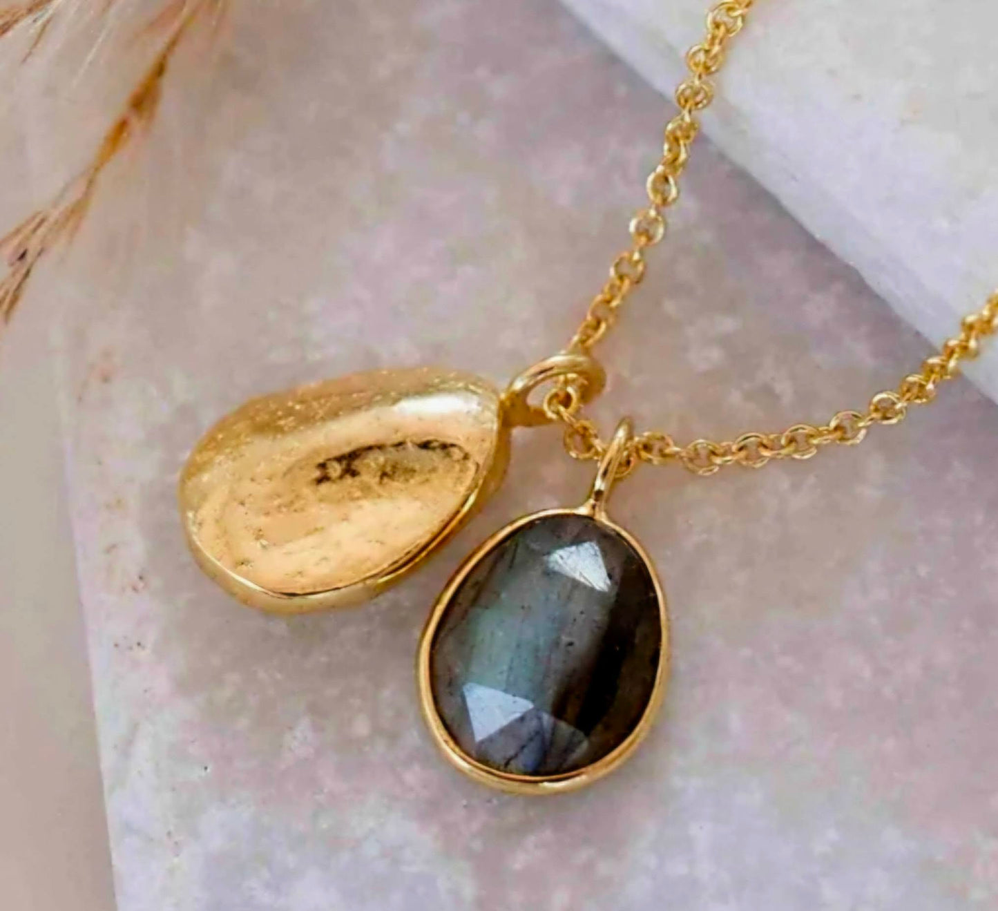 MARESHIA Designkjede Labradorite, 18K Goldplated