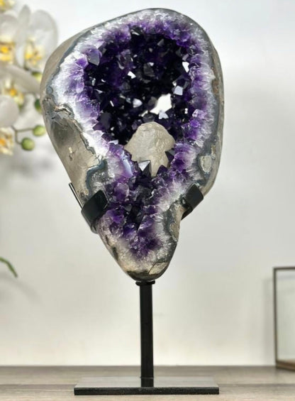Large Top Grade Amethyst Geode with Calcite Crystal Inclusion - MWS2963, 20.5x16.5 - 3KG
