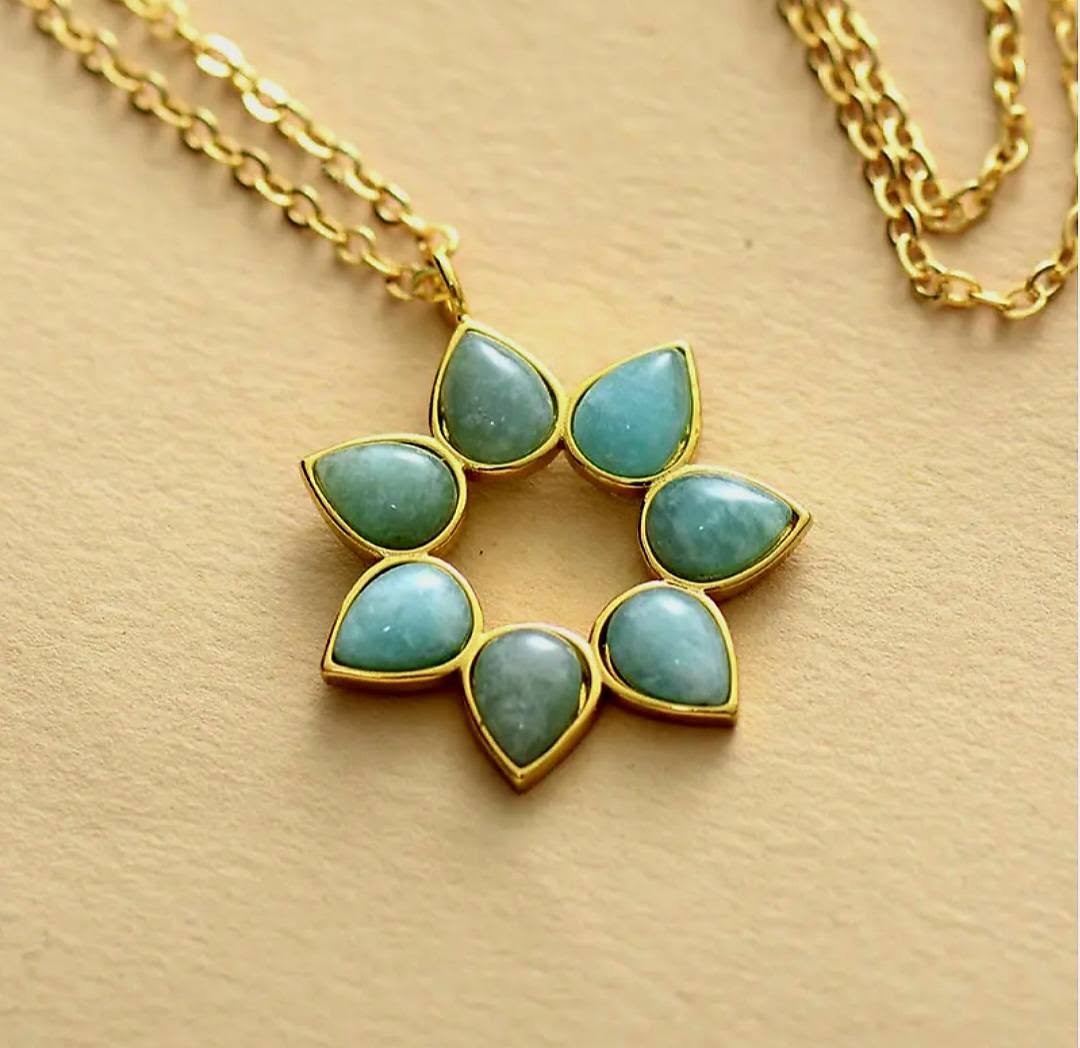 Nytt, vakkert natural stone Amazonite Designkjede i LOTUS FLOWER Design, Gold Electroplated