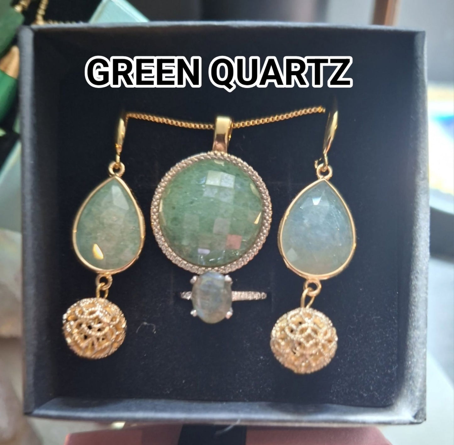 Summersale / Green Quartz Smykkesett ( Kjede, 925s Silver m/zirkoner Ring, Øredobber )