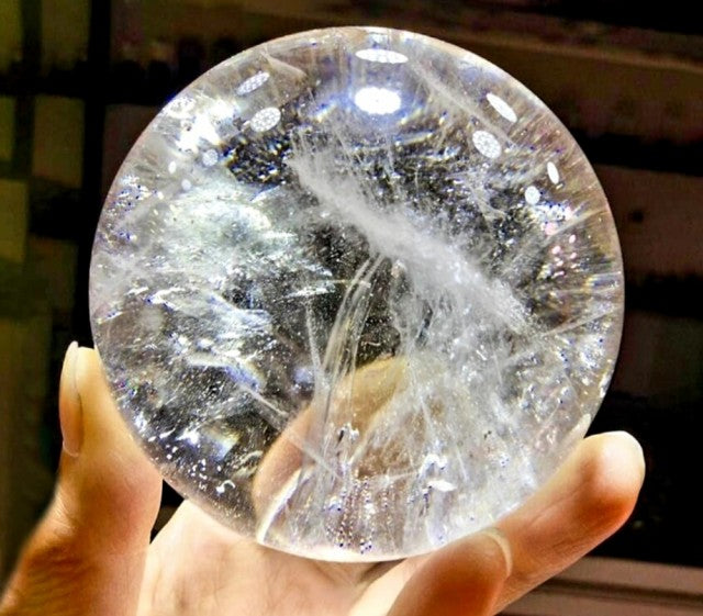 XL Clear Quartz Magic Sphere  , ca. 100mm /1.2 - 1.4 kg
