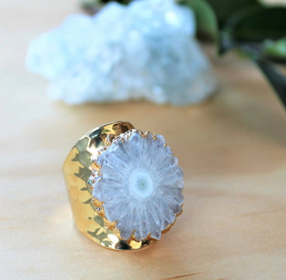 Fashion Ring natural Solar Hvit Quartz, Gold Electroplated, Justerbar