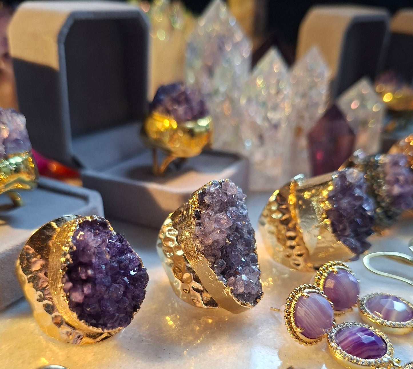 Ametyst RÅkrystall Design Ring, justerbar