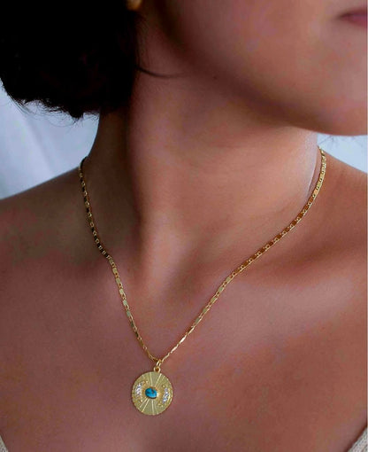 Nytt, vakkert Krystallkjede i et lekkert og Trendy Medallion Design med Turquise m/zirkoner, Gold Filled