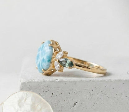 Ny og vakker Art Deco ( 14k Gold over Sterling Silver) Hexagon Larimar Ring, Gold Mermaid Core, Teal Sapphire &amp; Marquise Diamond Cluster