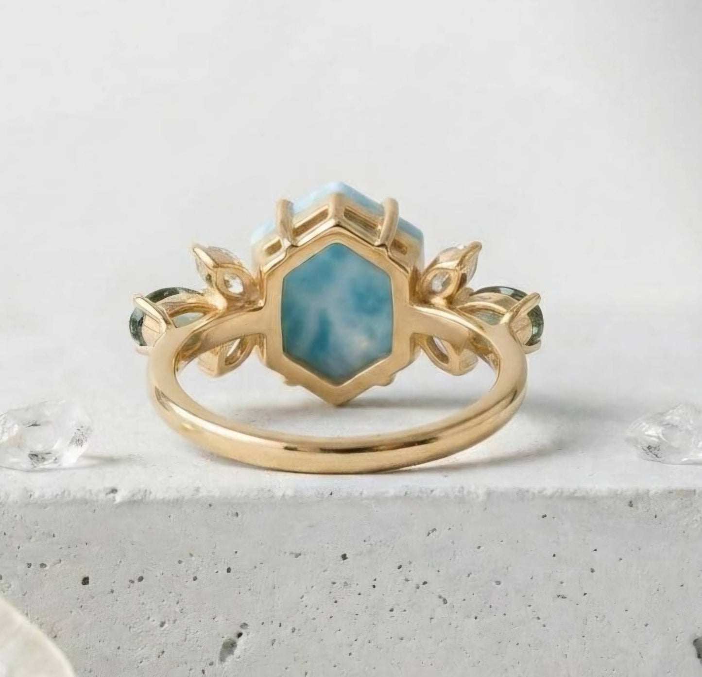 Ny og vakker Art Deco ( 14k Gold over Sterling Silver) Hexagon Larimar Ring, Gold Mermaid Core, Teal Sapphire &amp; Marquise Diamond Cluster