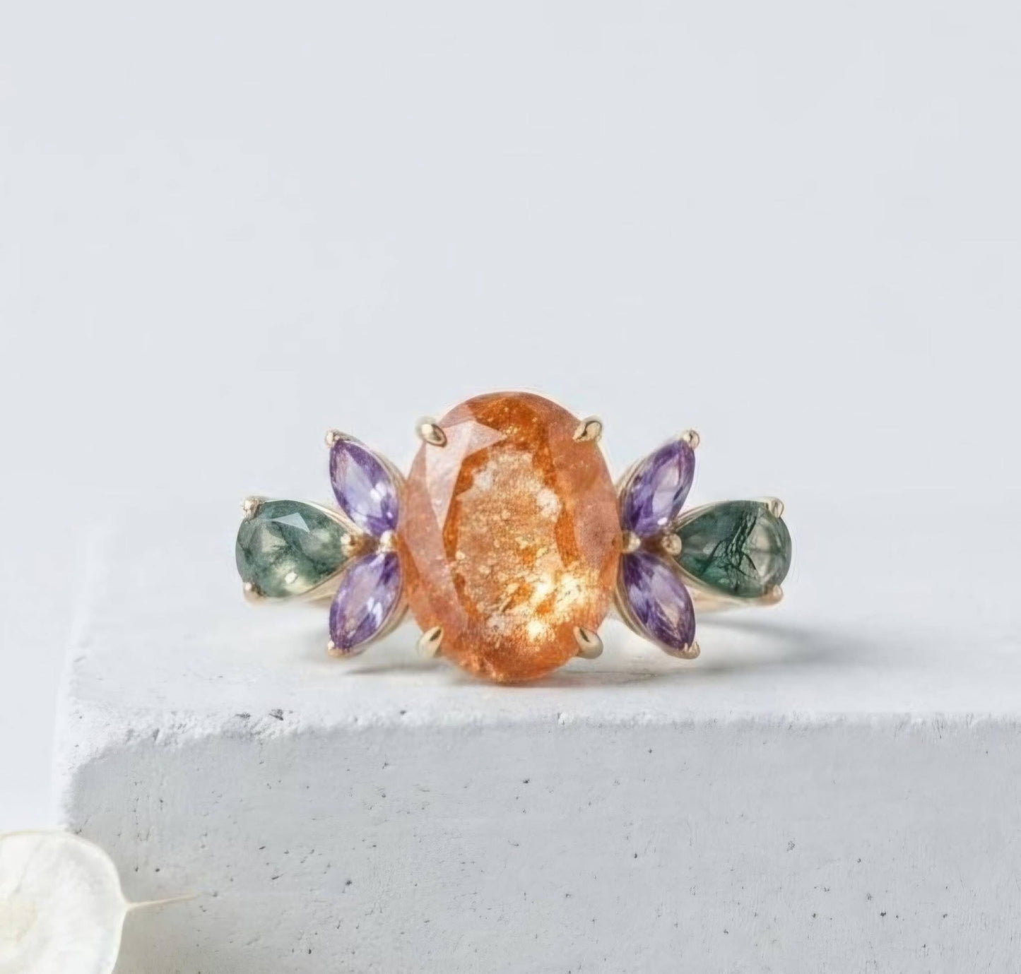 Ny og vakker Art Deco ( 14k Gold over Sterling Silver) Sunstone, Moss Agate & Amethyst Gold Ring Nature Inspired
