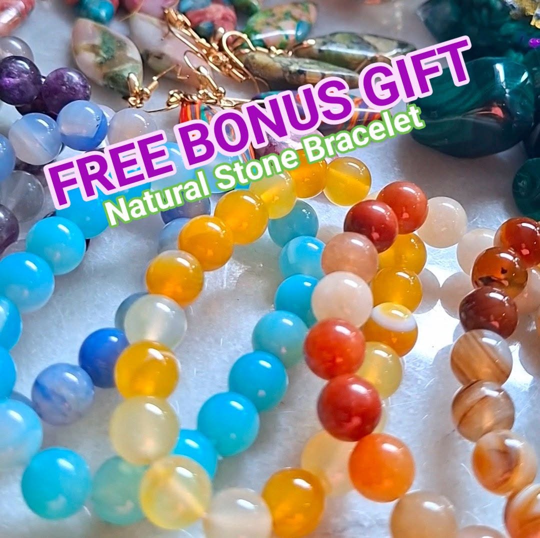 FREE BONUSPAKKE 3 v/ *Kjøp Kr. 1500,- etter rabatt - Natural Stone Bracelet w/Card