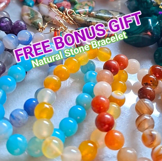 FREE BONUSPAKKE 3 v/ *Kjøp Kr. 1500,- etter rabatt - Natural Stone Bracelet w/Card
