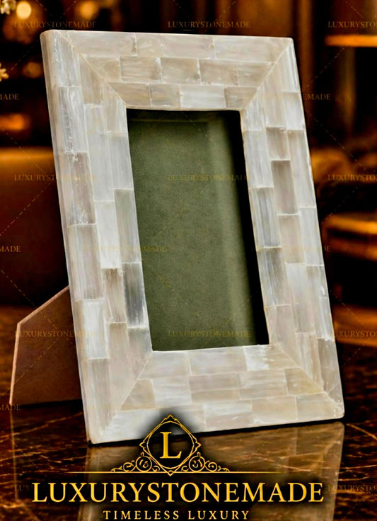 New - handmade Exclusive Picture Frame in natural Selenite Stone, 20x15ramme ( 10x15 Photo)