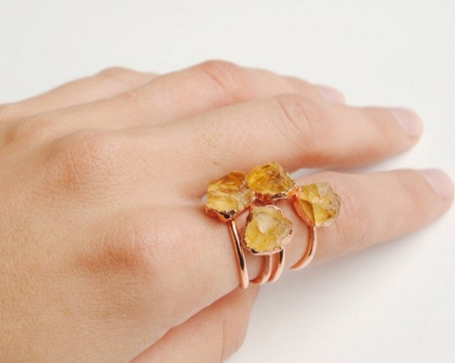 Ny, hÅndlaget rustik Citrine Stone Ring. Electroformed Rose Kobber