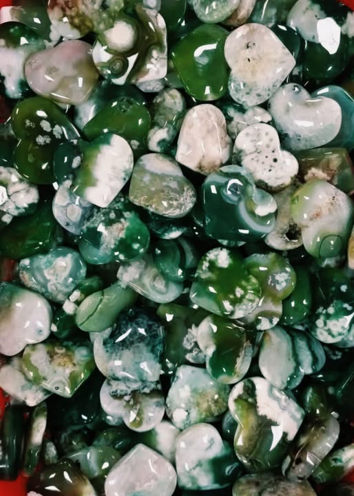 Green Blossom AGATE Hearts, 50 - 55mm