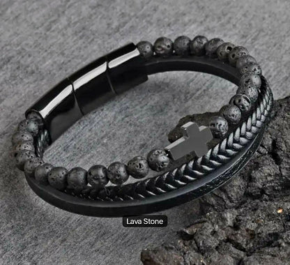 Nye, lekre Lavasten armbånd med skinn ...Triple Row m/kors i Hematitt, justerbare ledd