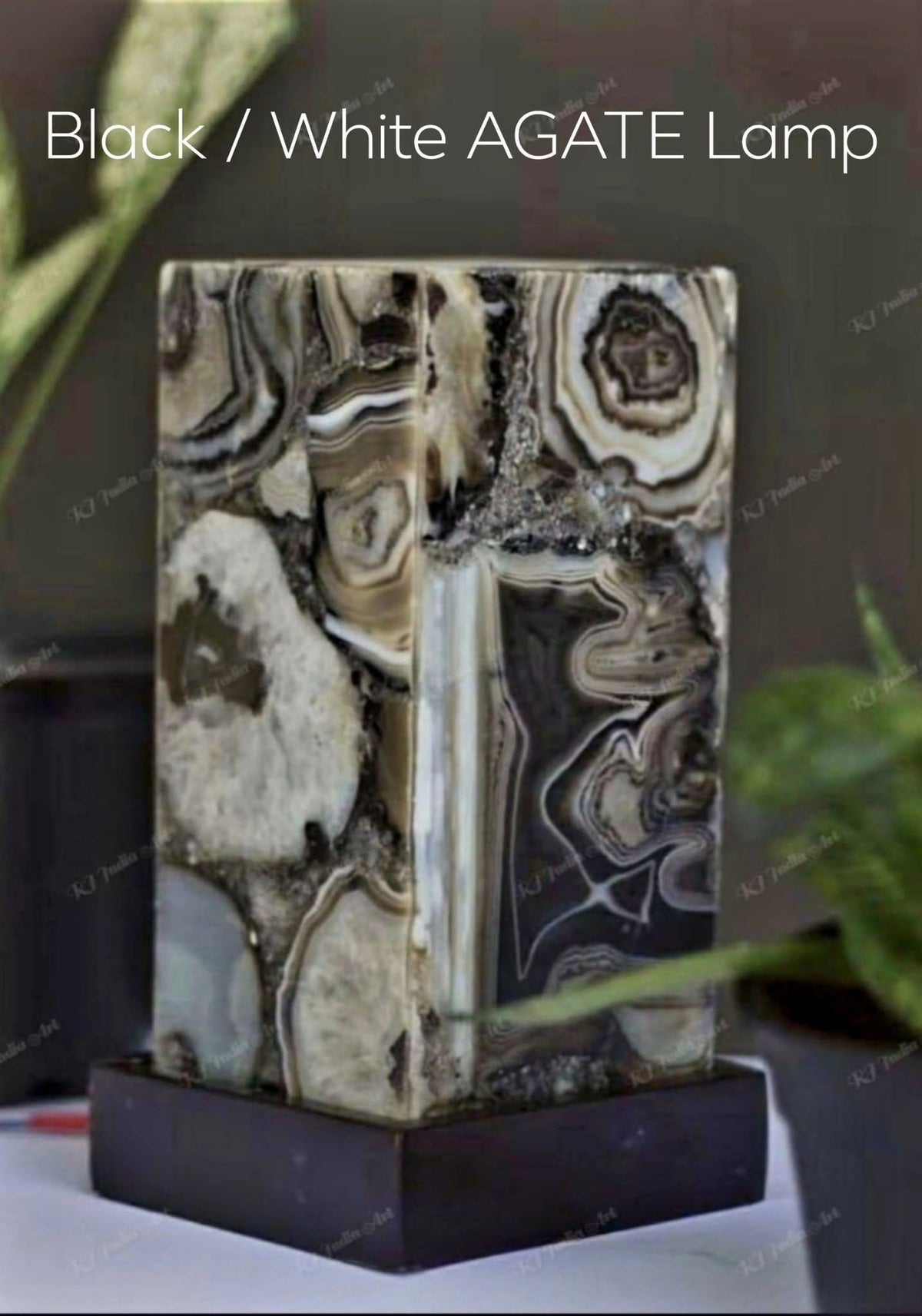 Exclusive handmade Black/White Agate Coaster Crystal Ledlamp / Luxury Home Décor , 20x10cm