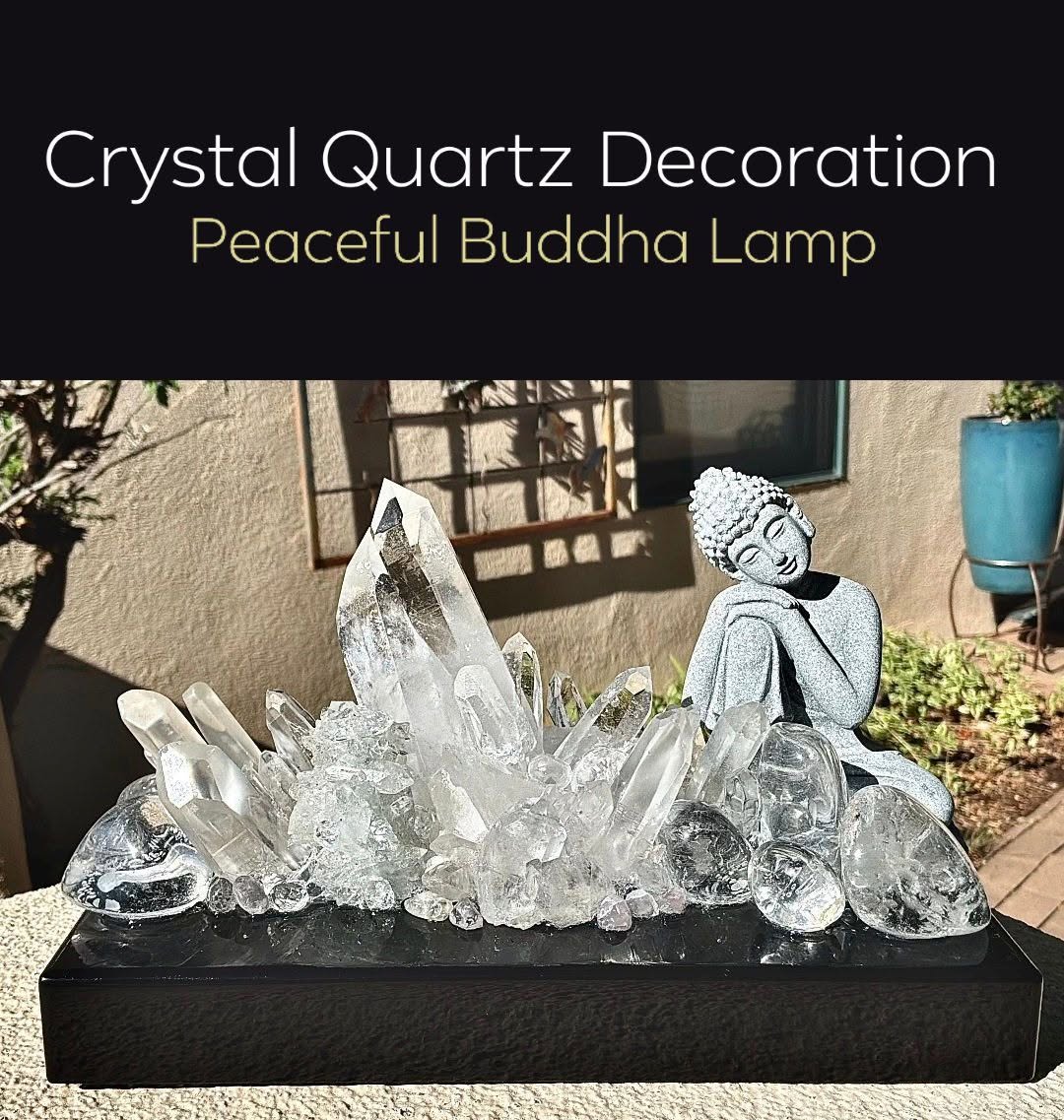 Fantastisk håndlaget Peaceful BUDDHA Quartz Krystall Lampedekorasjon med vario ledlys ,“ ILLUMINATED STILLNESS AND PEACEFUL ENERGY”