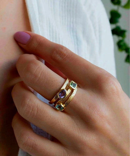 New and beautiful Cila "JOYNE" Designring,& Gold Plated 18K - Ametyst, Peridot, Blue Topaz Hydro ( Lab Created )