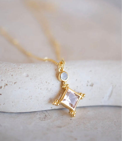 New CILA " Laila " Necklace w/ Morganite Hydro, Moonstone 18K Goldplated,