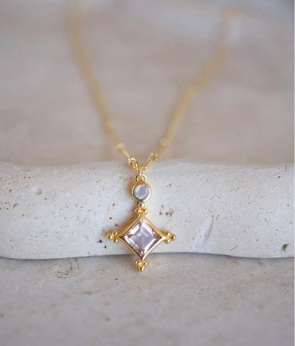 New CILA " Laila " Necklace w/ Morganite Hydro, Moonstone 18K Goldplated,