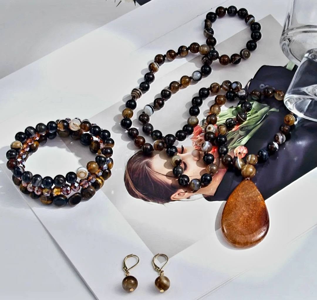 NEW LONG BOHEMIAN AGATE MALAKJEDE, ARMBÅND + ØREDOBBER ( 80cm ) w/Flower, Brown