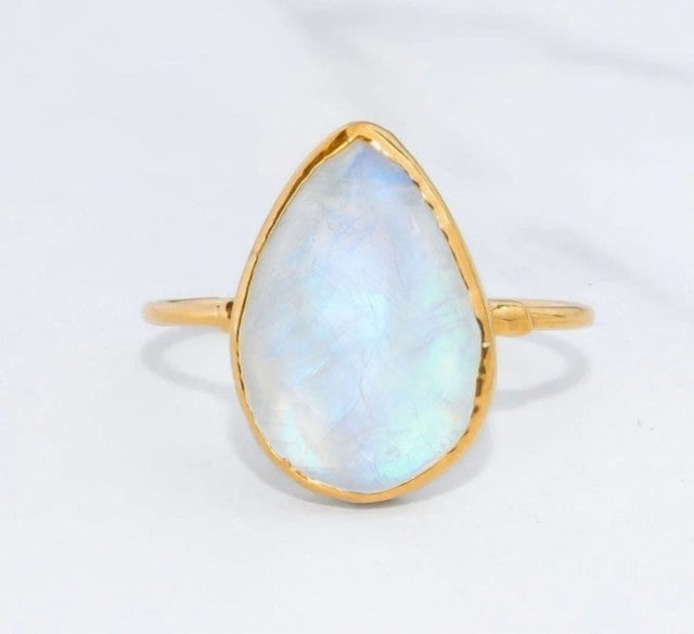 Nye, hÅndlagede rustik Rosegull Ringer med Moonstone