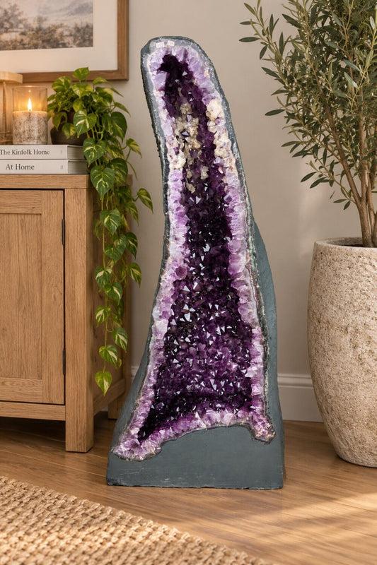 Very Tall Amethyst Crystal Geode 1219 Premium Queen Grade 116kg – H107xW46xD34cm