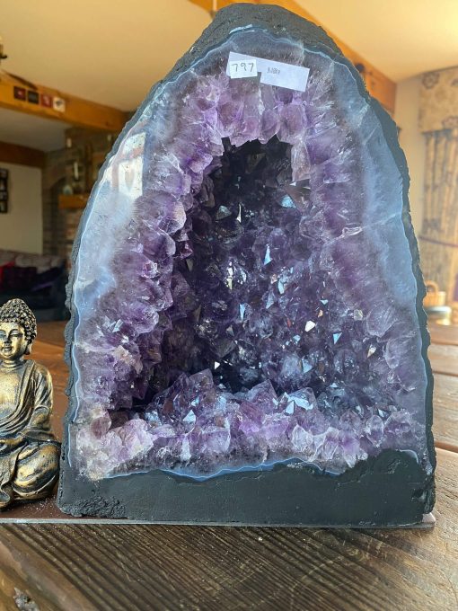 Amethyst Crystal Geode 797 Premium Queen Grade 10kg H29xW22xD14cm