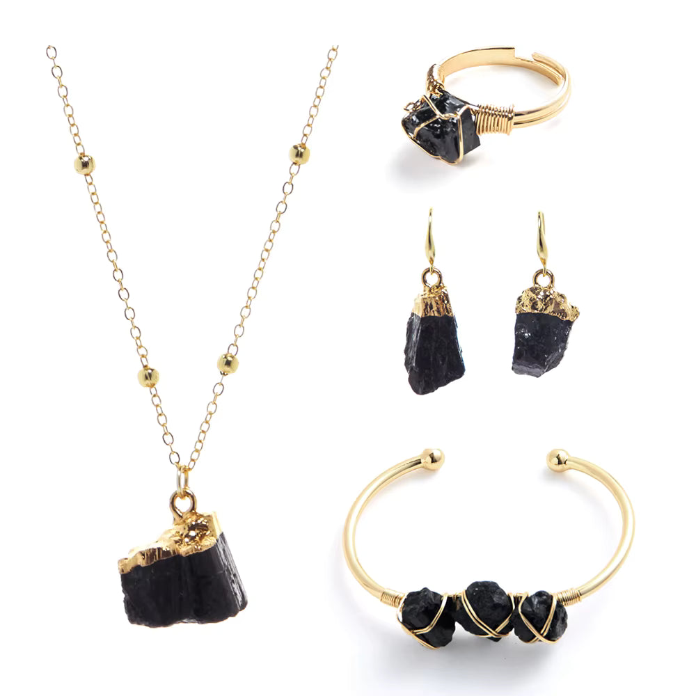 Nye Design Smykkesett ( Kjede, øredobber, ring, armbÅnd  ), Black Turmaline