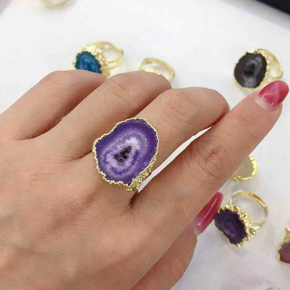 Fashion Ring natural Purple Solar Quartz, Gold Electroplated, Justerbar