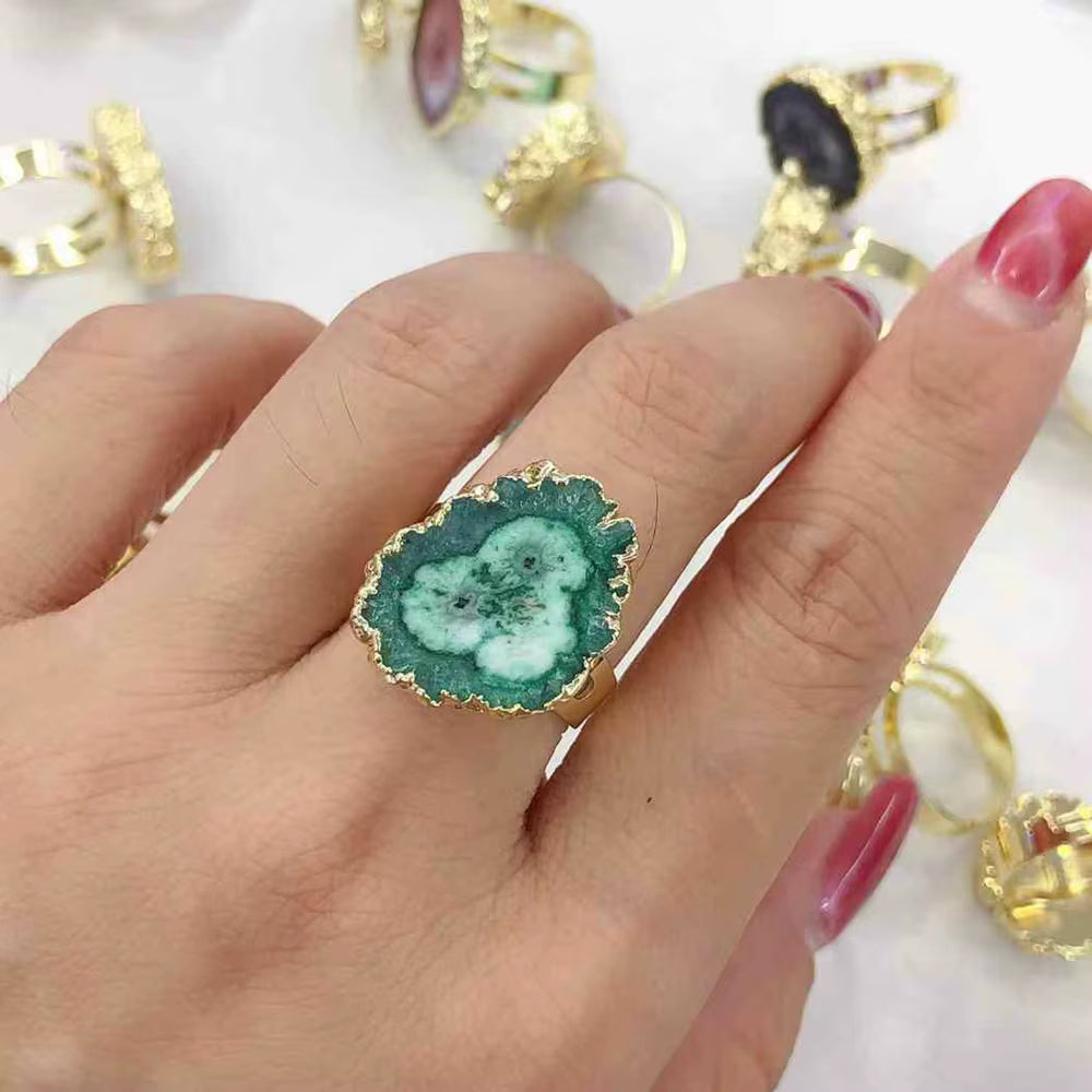 Fashion Ring natural Solar Green Quartz, Gold Electroplated, Justerbar