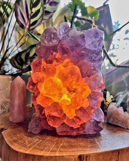 Special XXL large / Stor Ametyst RÅ Kvarts Cluster Lampe fra Brasil, ca. 4 - 5kg m/ledlys