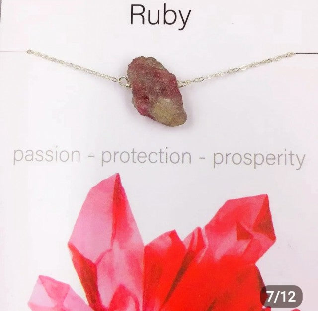 Nye Raw Stone - Designkjeder - Gold Electroplated og 8 - 15mm rÅstener, Ruby