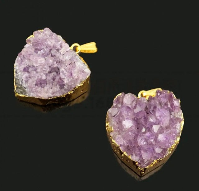 Vakre Druzy RÅ Uruguay Ametyst Hjerte Anheng ca. 25mmmm m/Kjede , Gold Electroplated