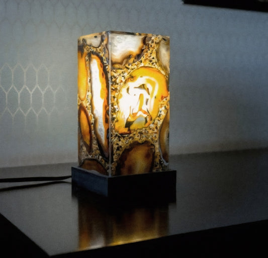 Natural & Exclusive Agate Desk Lamp Handmade in Brazil - Small, Compact & Elegant, 20x10cm