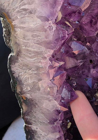 Tall Amethyst Crystal Geode 1094 Premium Queen Grade 16.41kg – H46xW23xD14cm