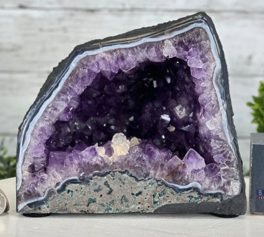 Extra Plus Quality Brazilian Amethyst Cathedral, 7.5kg &amp; 18.5cm Tall, #5601-1365