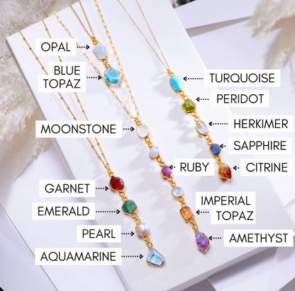 Nye, vakre handmade BIRTHSTONE RAW QUARTZ DROP Design Kjeder, 24K Goldplated - 3 STONE Anheng