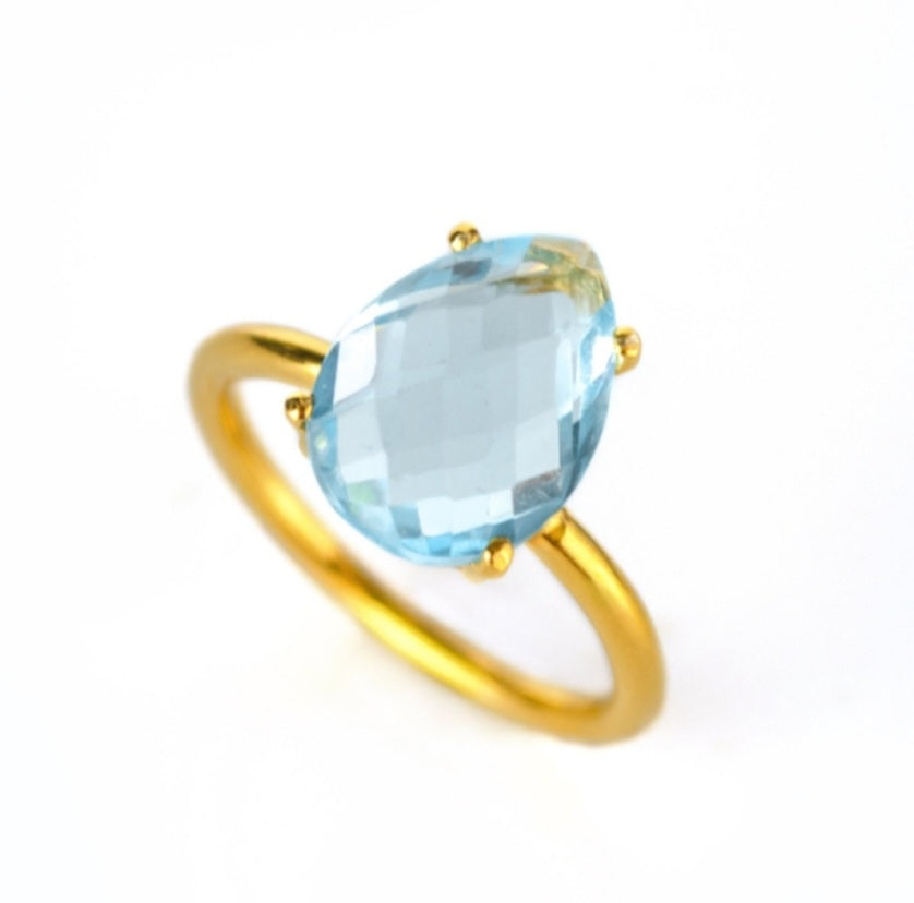 Vakre "Solitair Tear Drop" Designring m/enkel innfatning og 12x9mm sten, London Blue Topaz - December Birthstone