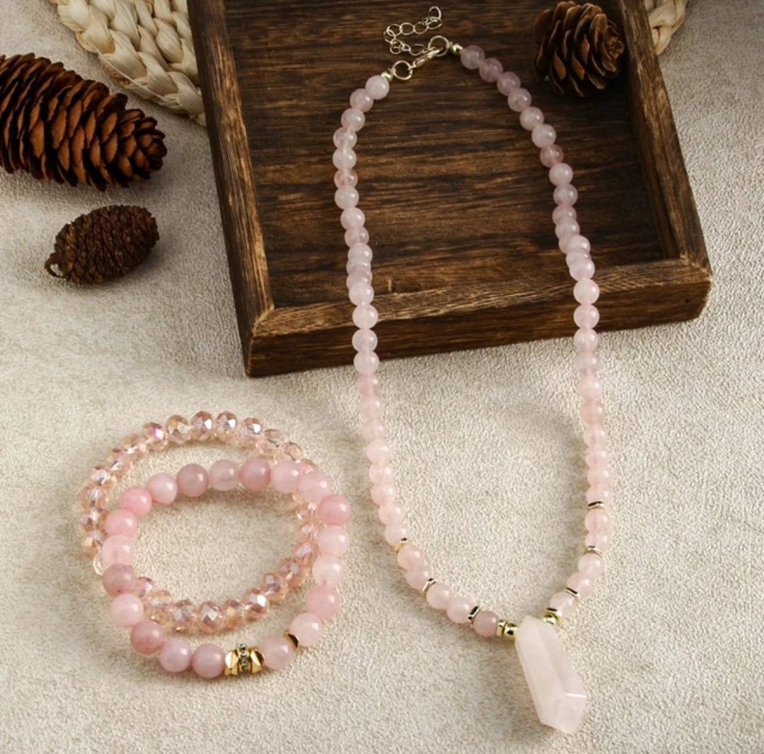 Nytt 2025 BOHEMIAN ROSE QUARTZ & Decor Design Smykkesett ( Kjede, Armbånd )