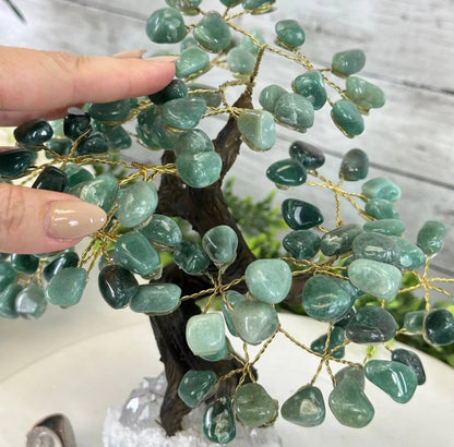 Vakre og eksklusive Feng Shui - Brazilian Lykketrær m/ ekte GREEN QUARTZ krystaller og Ametyst QUARTZ Clusterfot, ca. 35cm - 5kg, LARGE