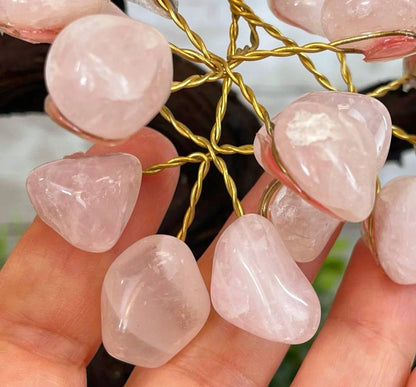 Vakre og eksklusive Feng Shui - Bonsai Brazilian Lykketrær m/ ekte ROSE QUARTZ krystaller og Ametyst Quartz Clusterfot, ca. 35cm, vekt ca. 5kg, 180 Krystaller, LARGE