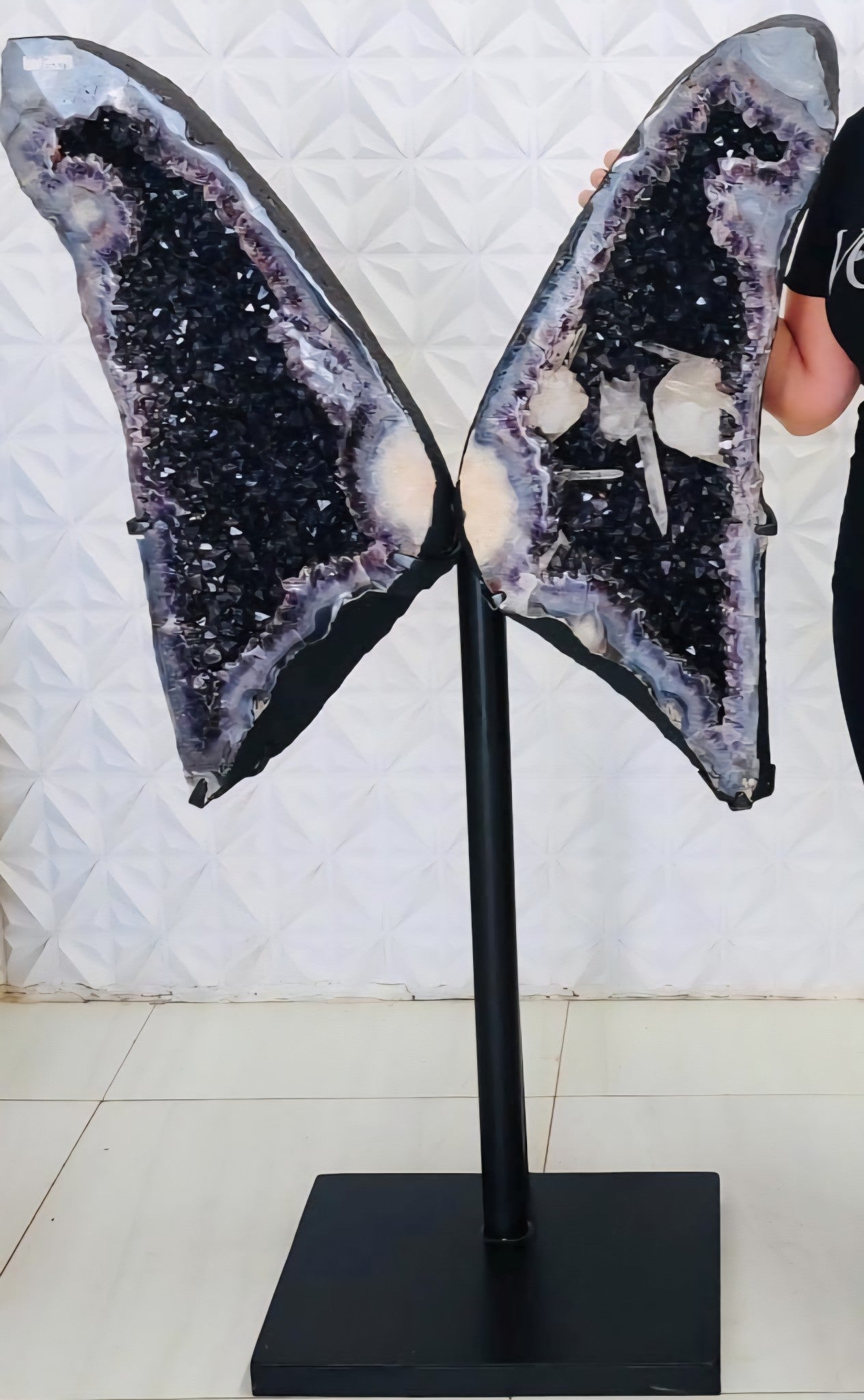 Eksklusiv Brazilian Ametyst Butterfly Angel Wings 80x76x37cm - 110kg. AAA+ Kvalitet